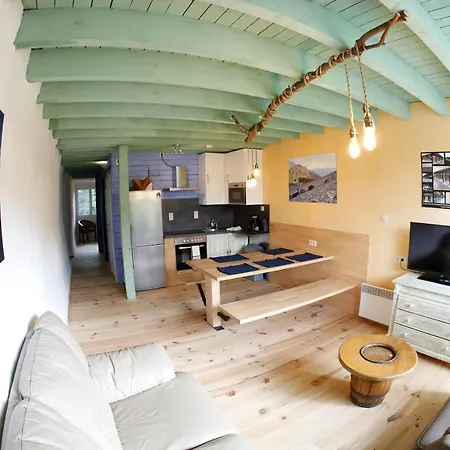 La Ligule - And Children's Farm Сasa de vacaciones