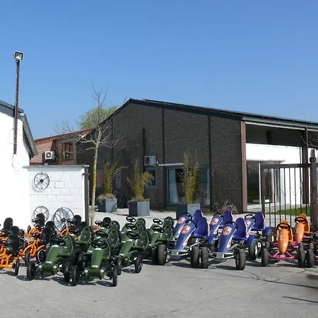 La Ligule - And Children's Farm